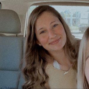 Meet your Posher, Annie